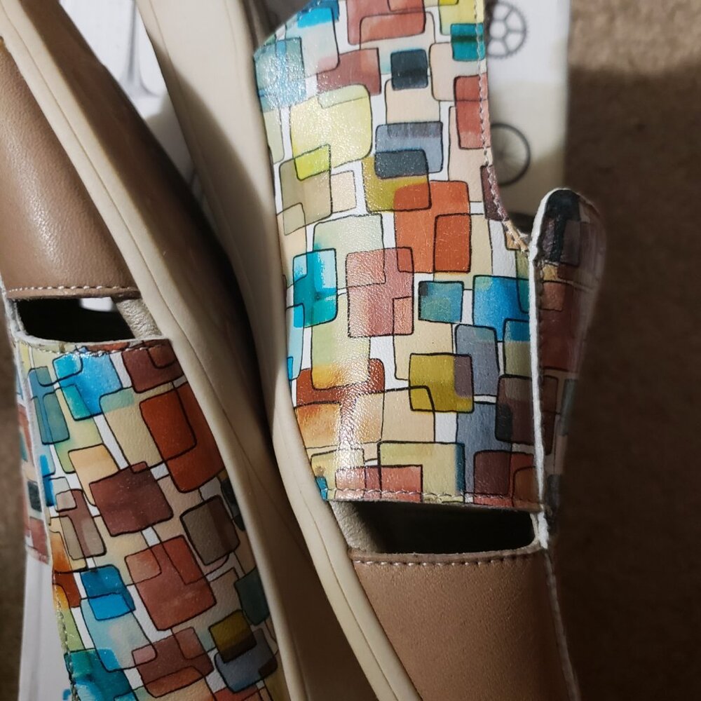 Cloud Open-Toed Shoes - NIB - Picture 11 of 13